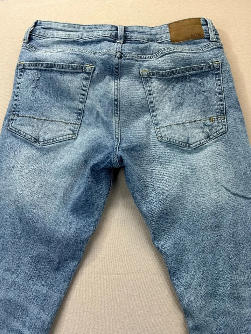 Aeropostale Jeans Mens Size 32/30 Blue Denim Skinny Taper Stretch Distressed